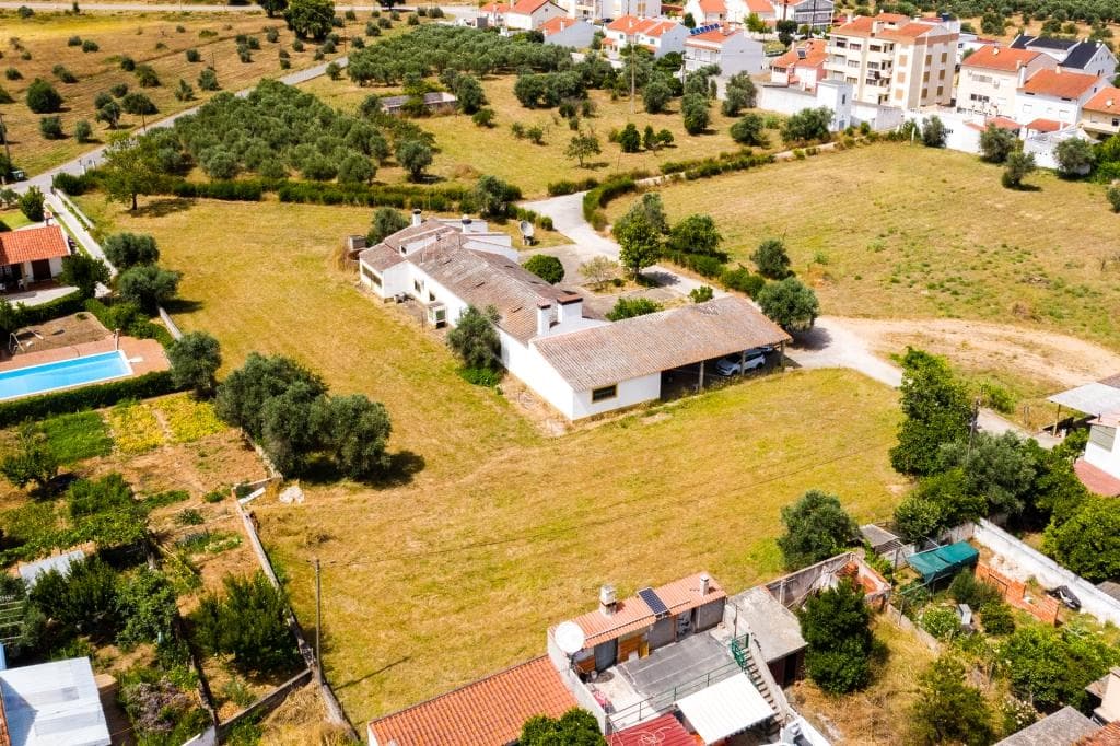 Moradia V3 (Reabilitação) · Abrantes, Santarém — image 3