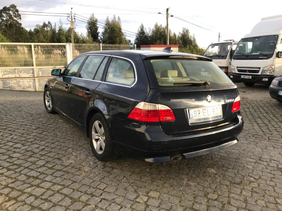 BMW 520D · Ano 2007 — imagem 6
