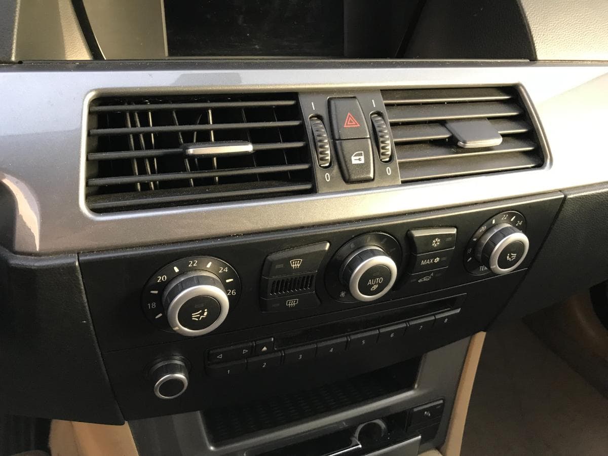 BMW 520D · Ano 2007 — imagem 27