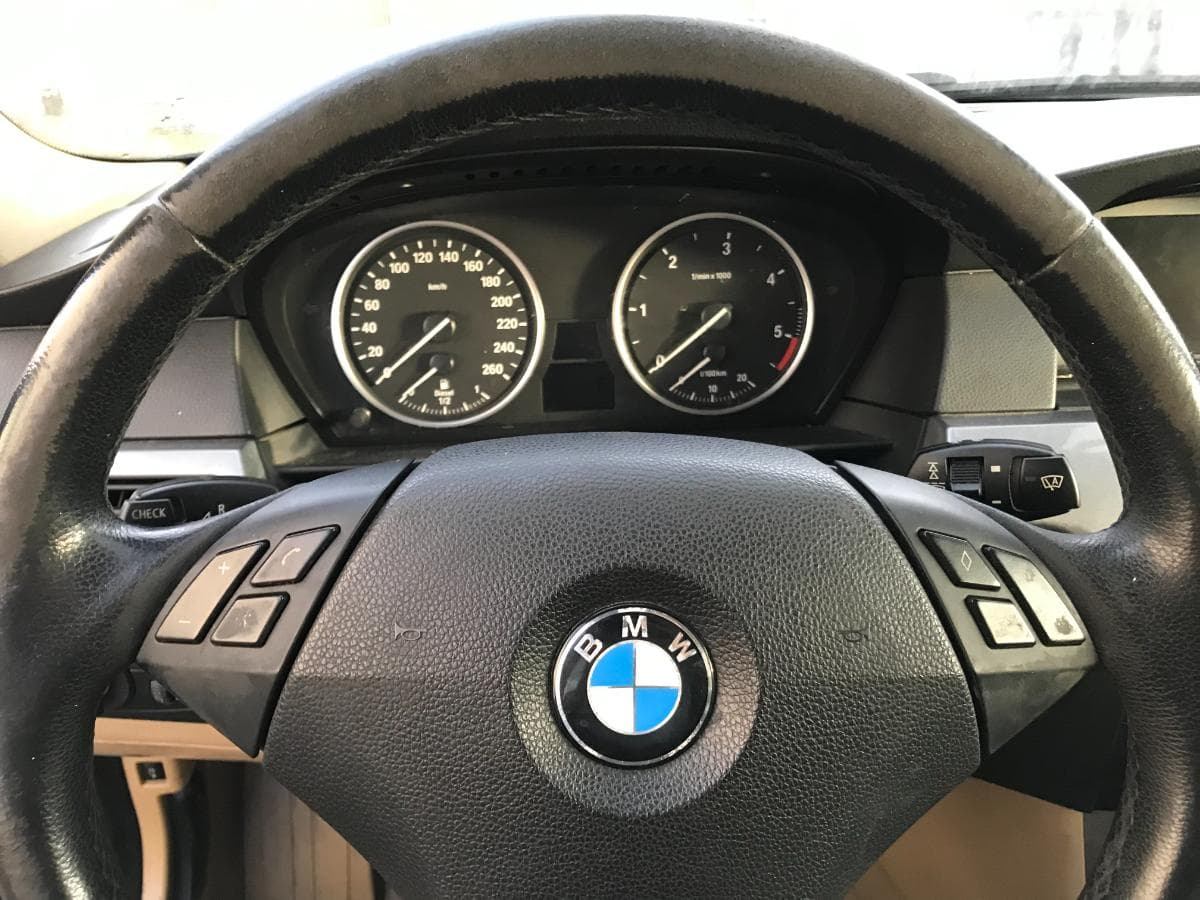 BMW 520D · Ano 2007 — imagem 28