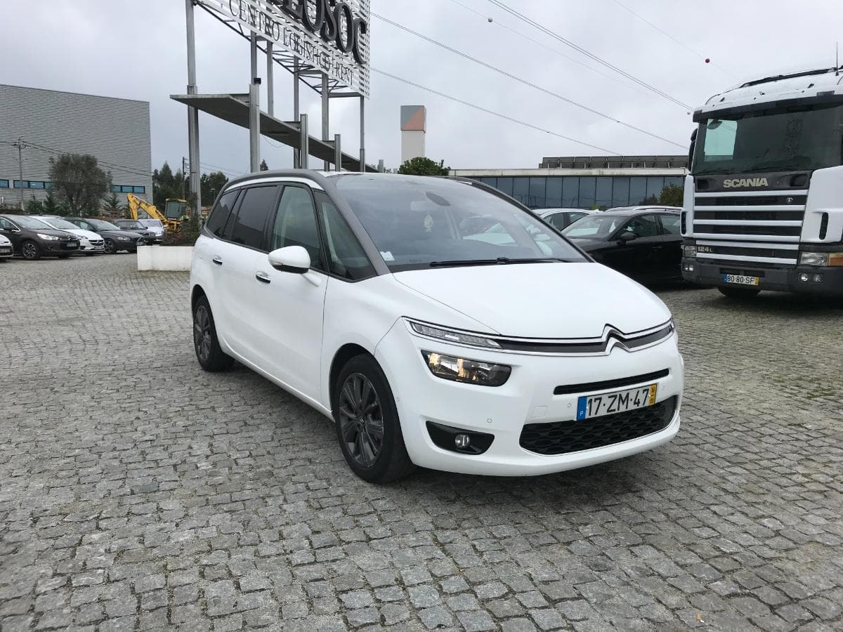 Citroën C4 Grand Picasso 1.6BlueHDI · Ano 2016 — imagem 1
