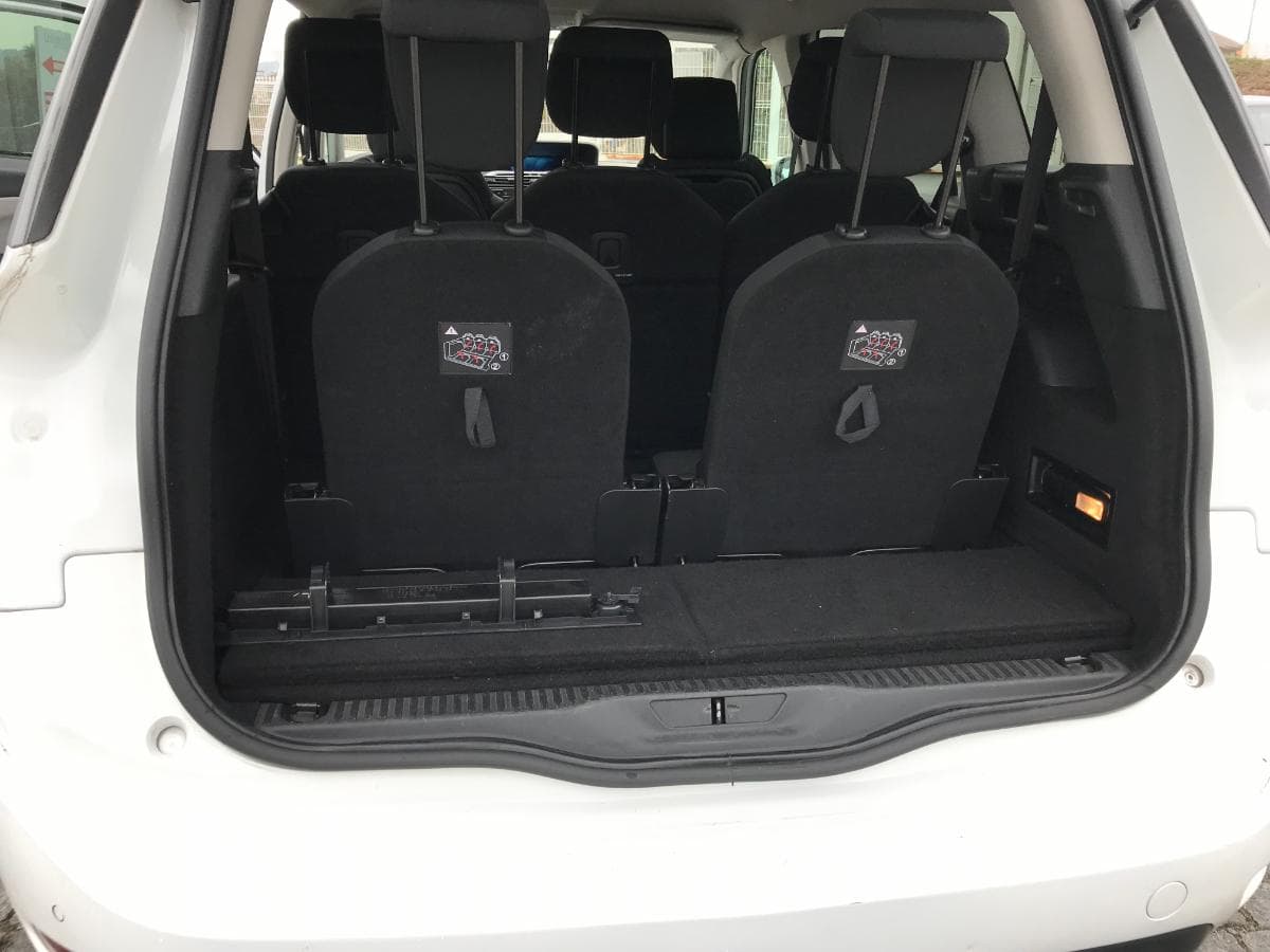 Citroën C4 Grand Picasso 1.6BlueHDI · Ano 2016 — imagem 9
