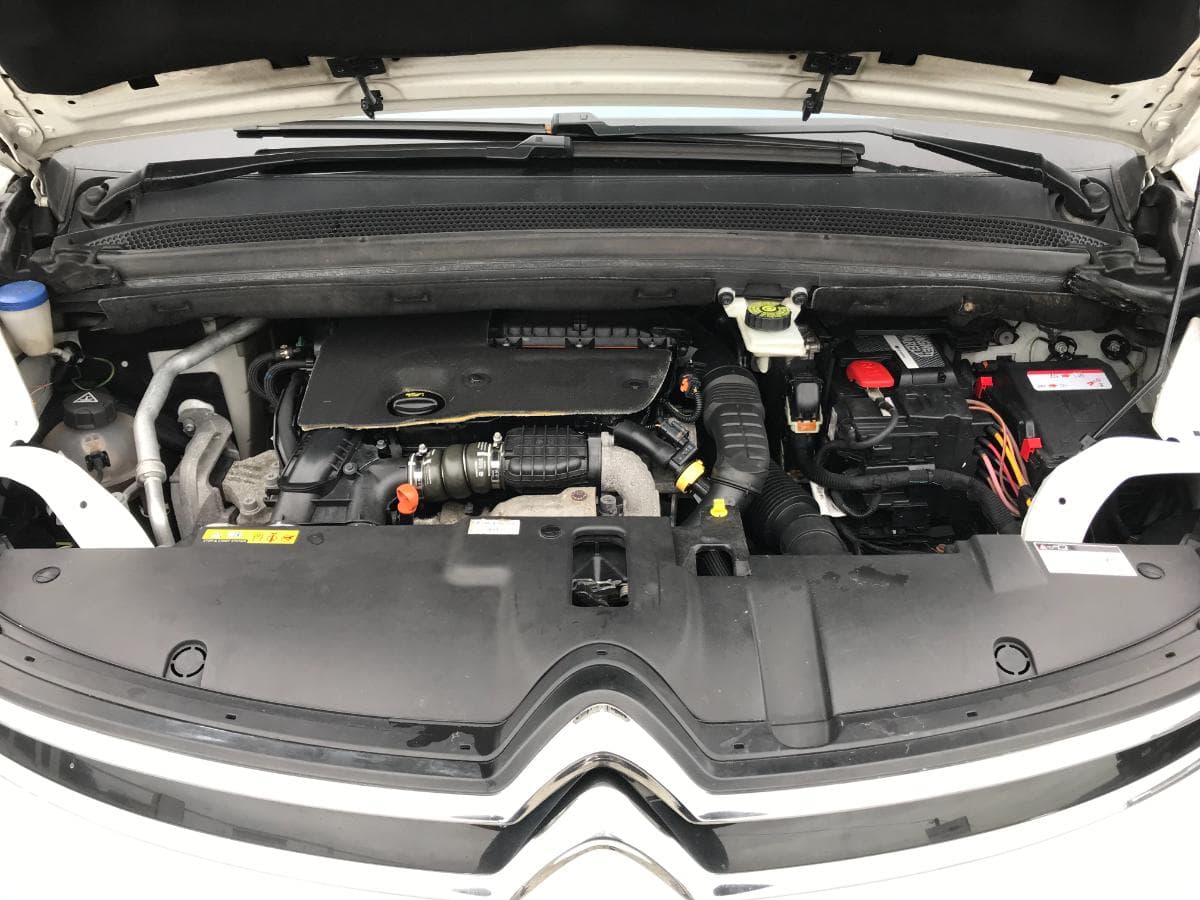 Citroën C4 Grand Picasso 1.6BlueHDI · Ano 2016 — imagem 12