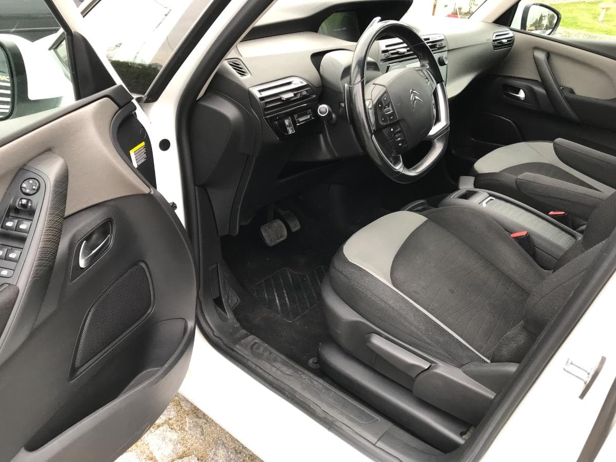 Citroën C4 Grand Picasso 1.6BlueHDI · Ano 2016 — imagem 20