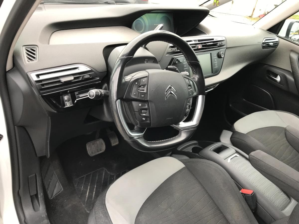 Citroën C4 Grand Picasso 1.6BlueHDI · Ano 2016 — imagem 22