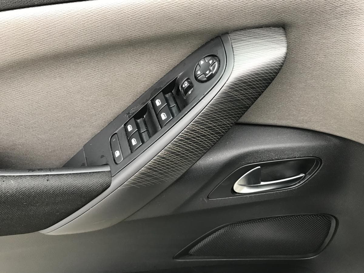 Citroën C4 Grand Picasso 1.6BlueHDI · Ano 2016 — imagem 24