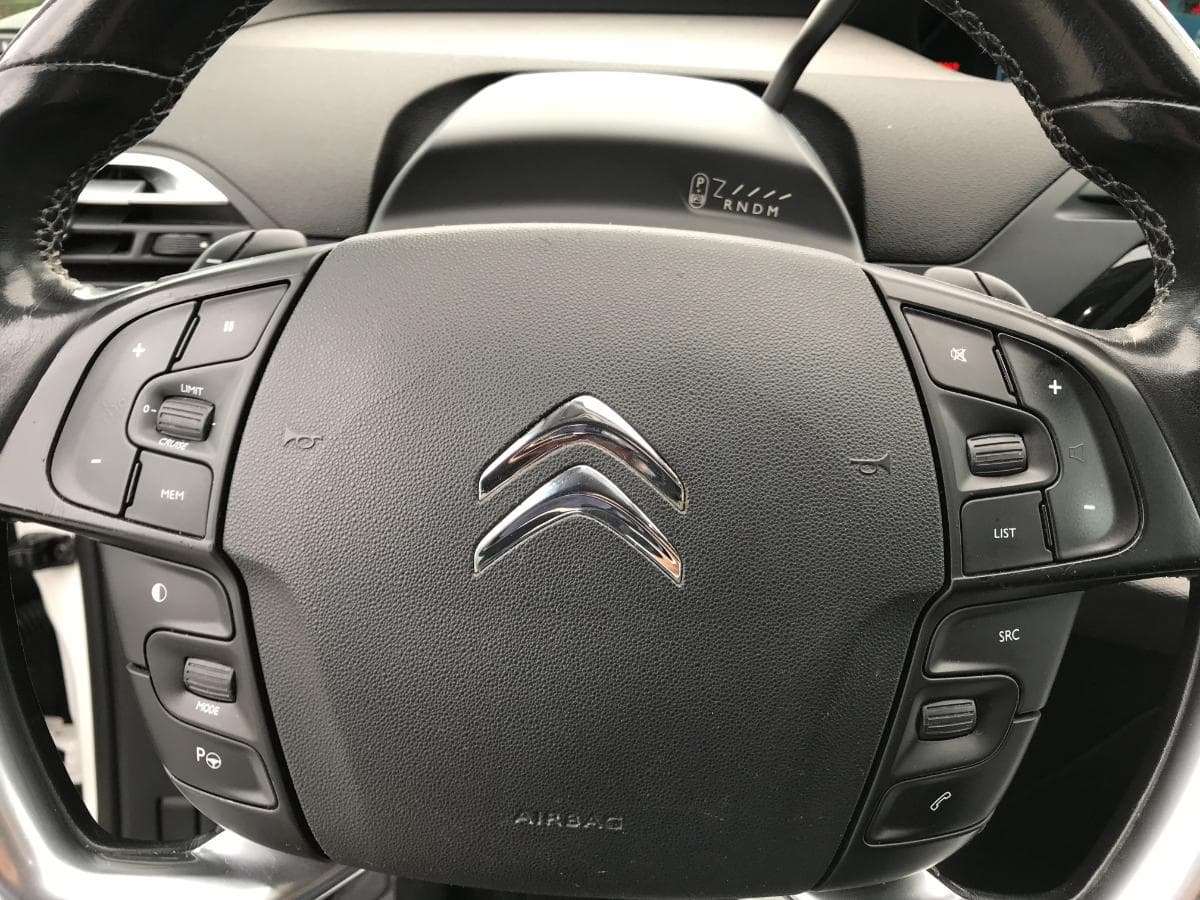 Citroën C4 Grand Picasso 1.6BlueHDI · Ano 2016 — imagem 31