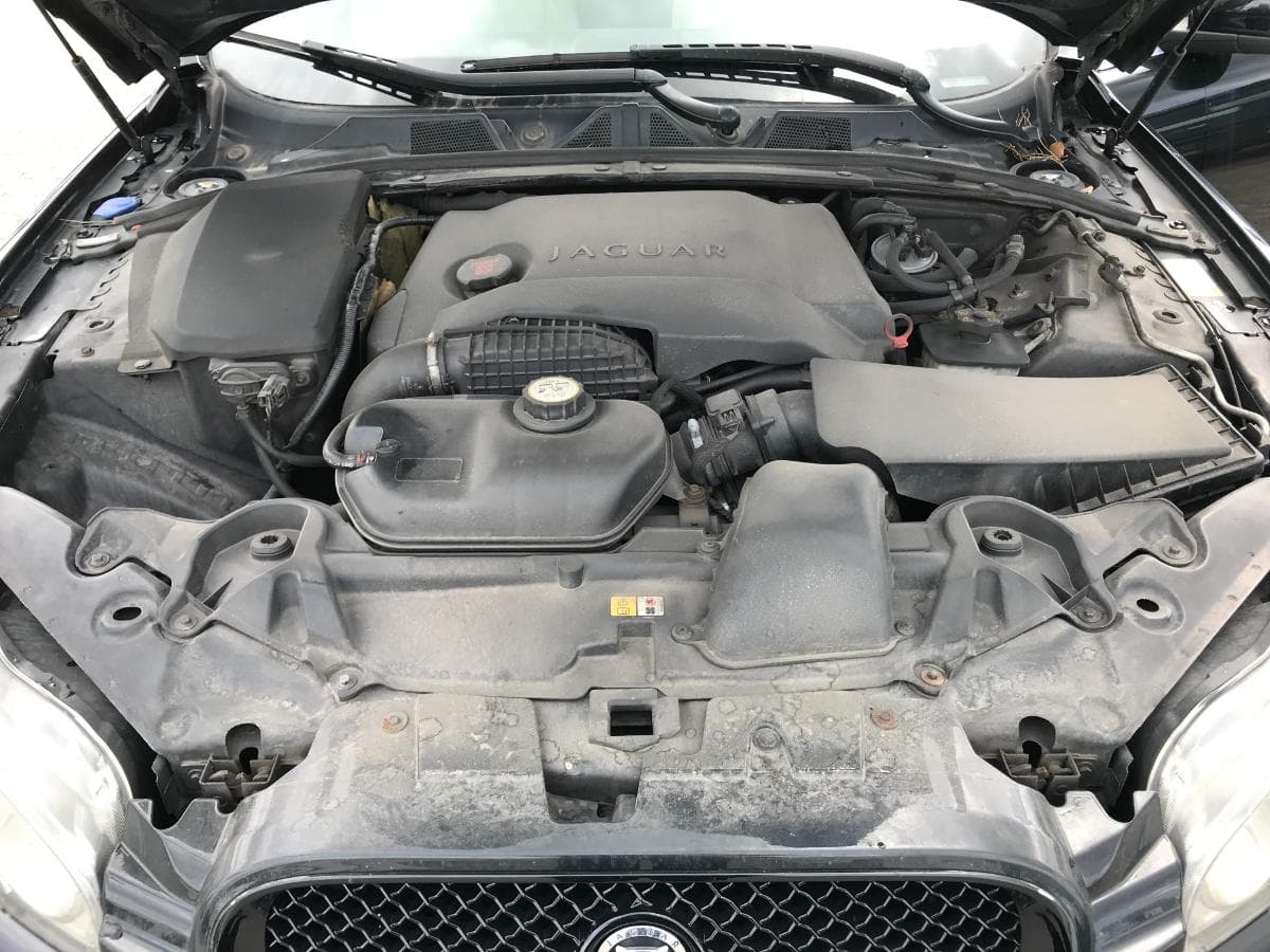 Jaguar XF 2.7D · Ano 2009 — image 11