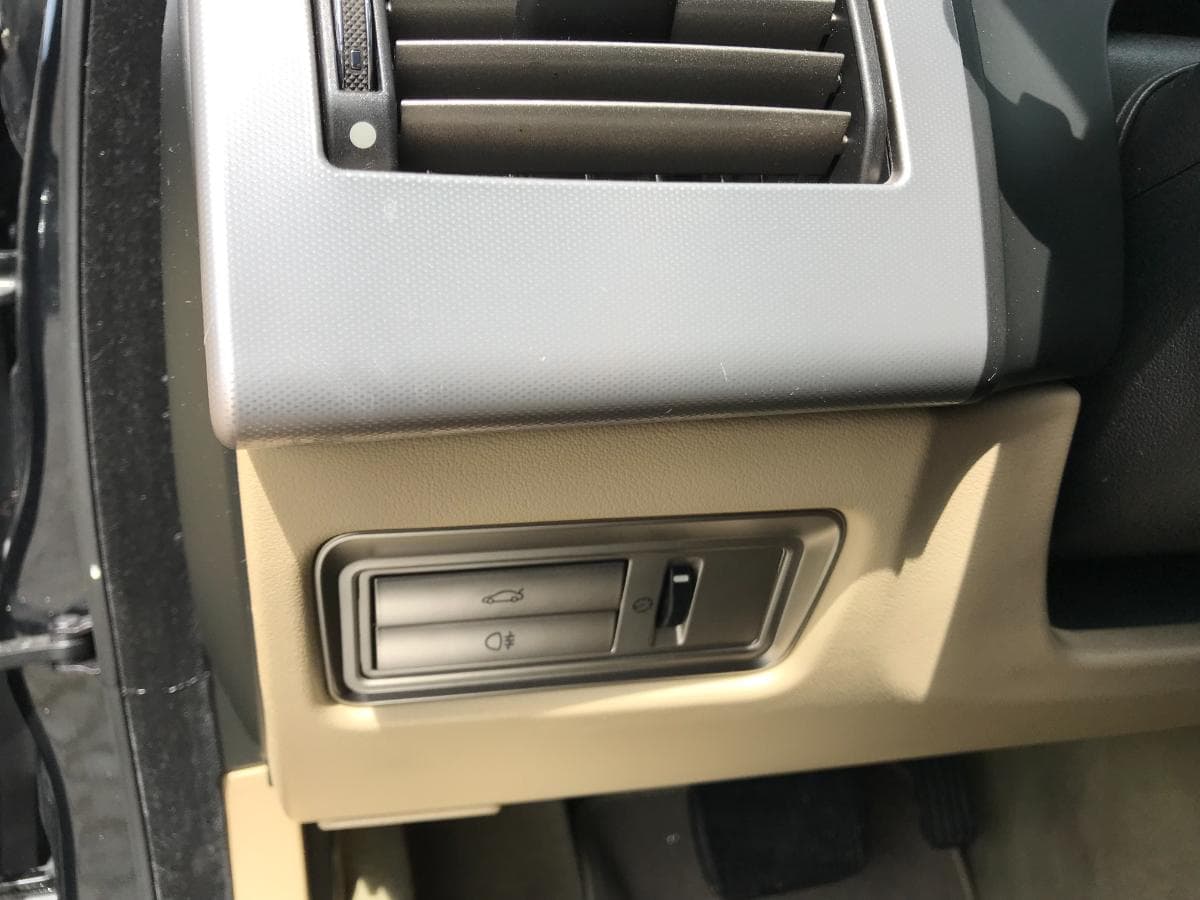 Jaguar XF 2.7D · Ano 2009 — image 35