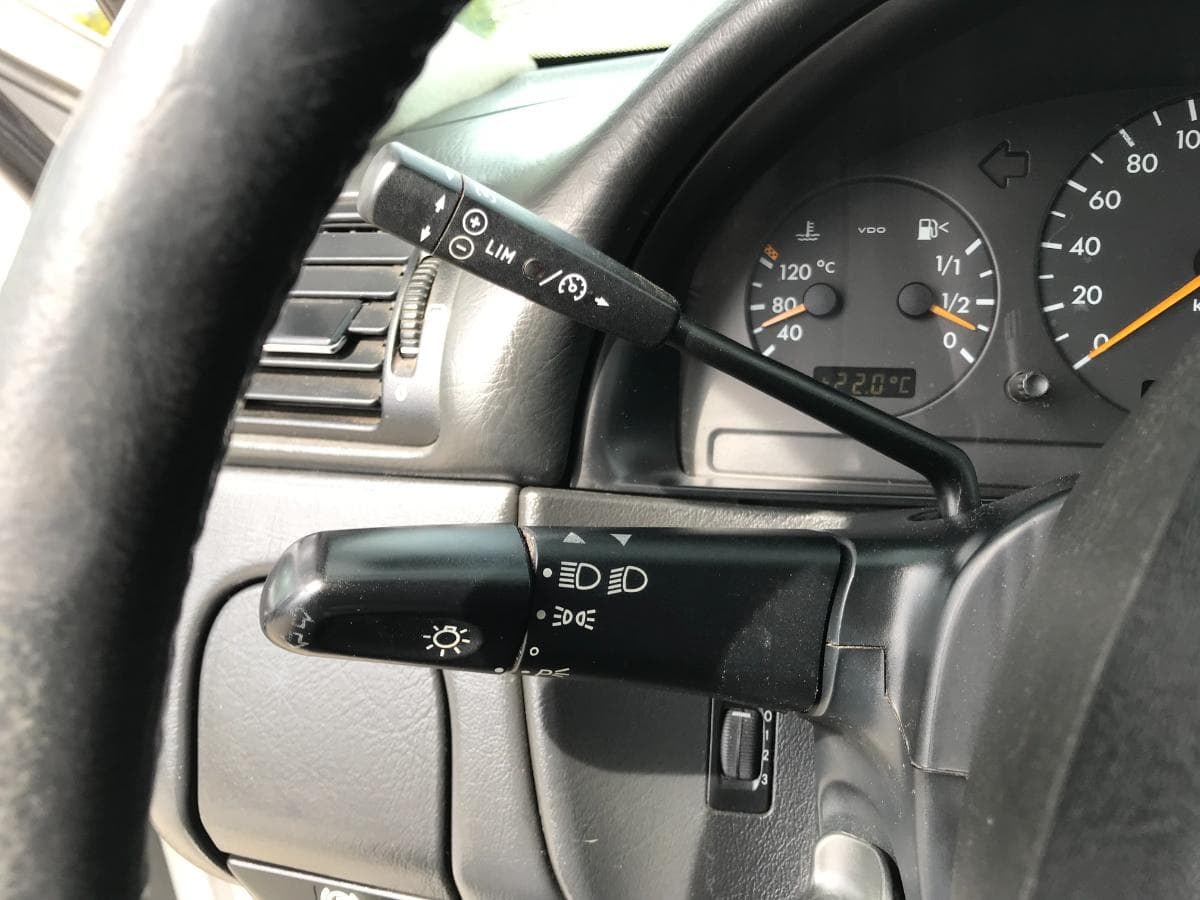 Mercedes-Benz ML 270 CDI · Ano 2001 — image 23
