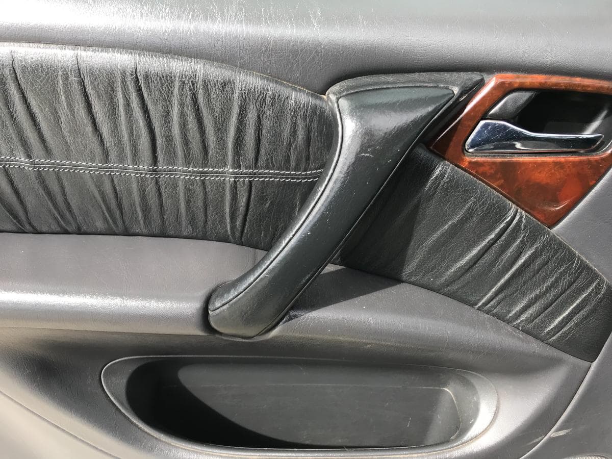 Mercedes-Benz ML 270 CDI · Ano 2001 — image 30