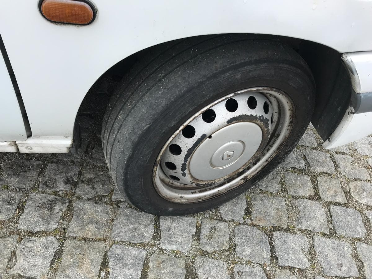 Renault Clio 1.9 D · Ano 1998 — imagen 11