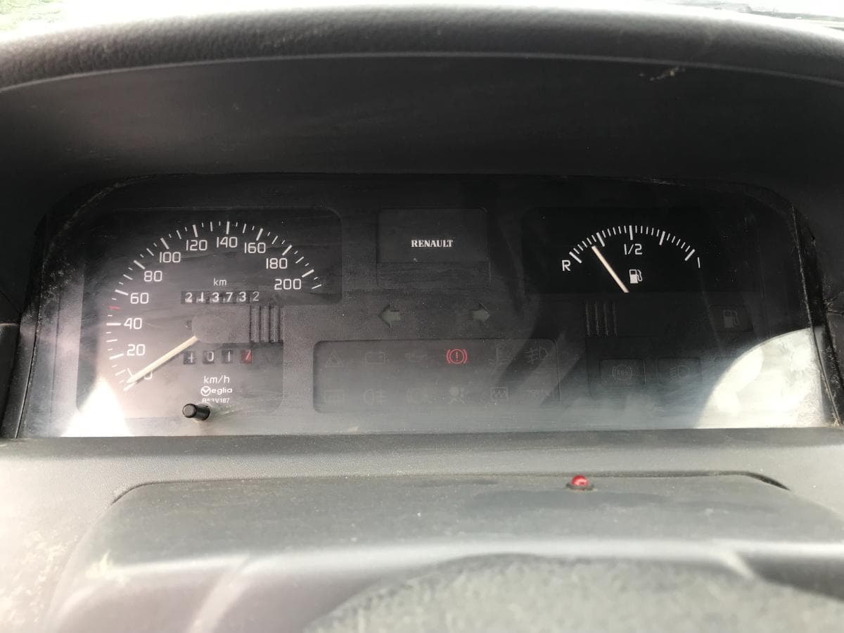 Renault Clio 1.9 D · Ano 1998 — imagen 21