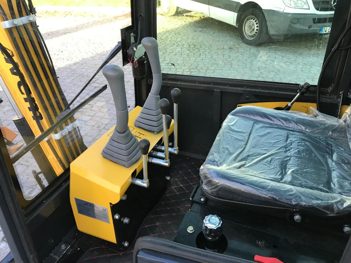 Mini Giratória WCM HT 10 · Ano 2021 — imagen 9