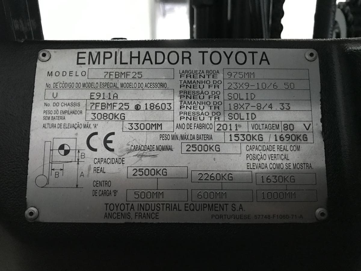 Empilhador Elétrico Toyota 2500kg — image 11