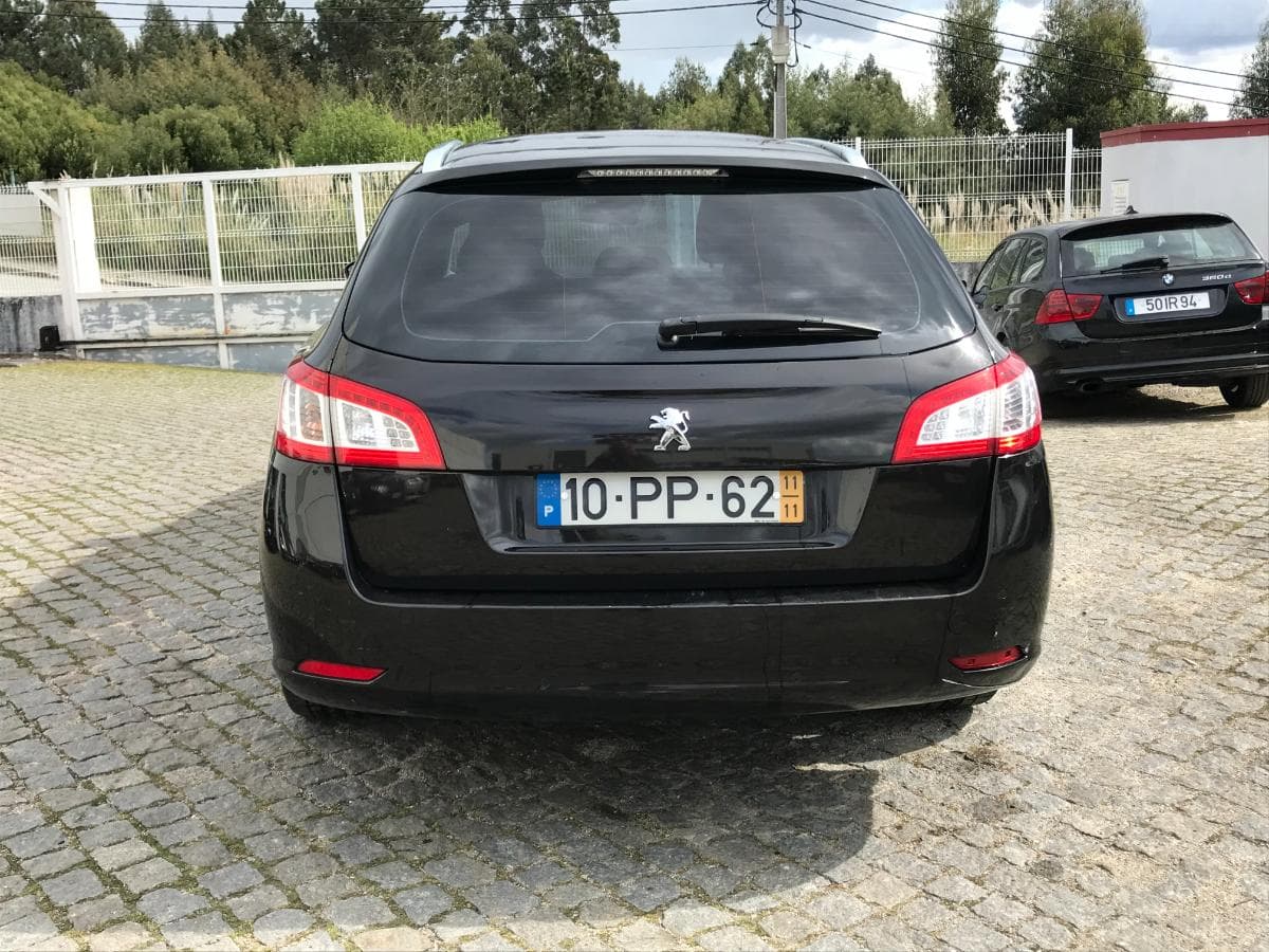 Peugeot 508 SW 1.6HDI · Ano 2011 — imagem 5
