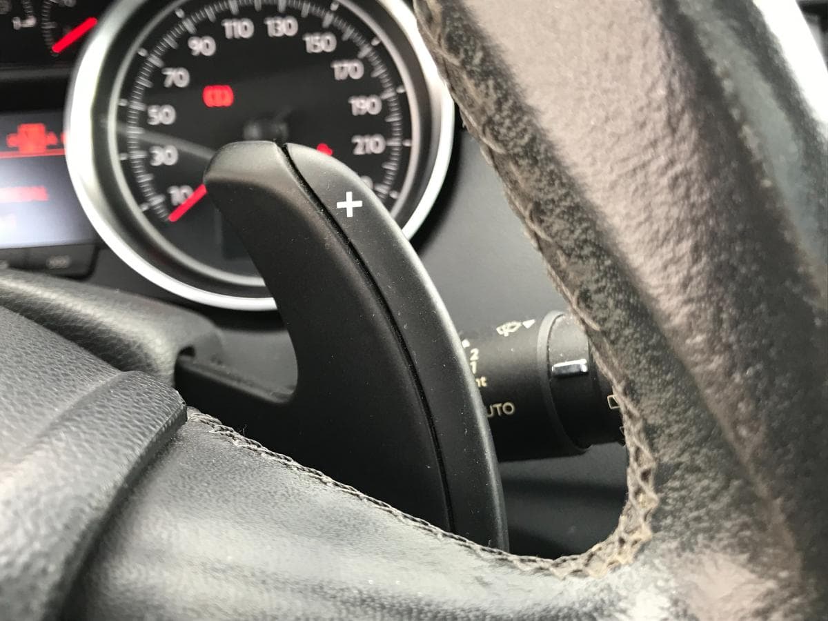 Peugeot 508 SW 1.6HDI · Ano 2011 — imagem 33