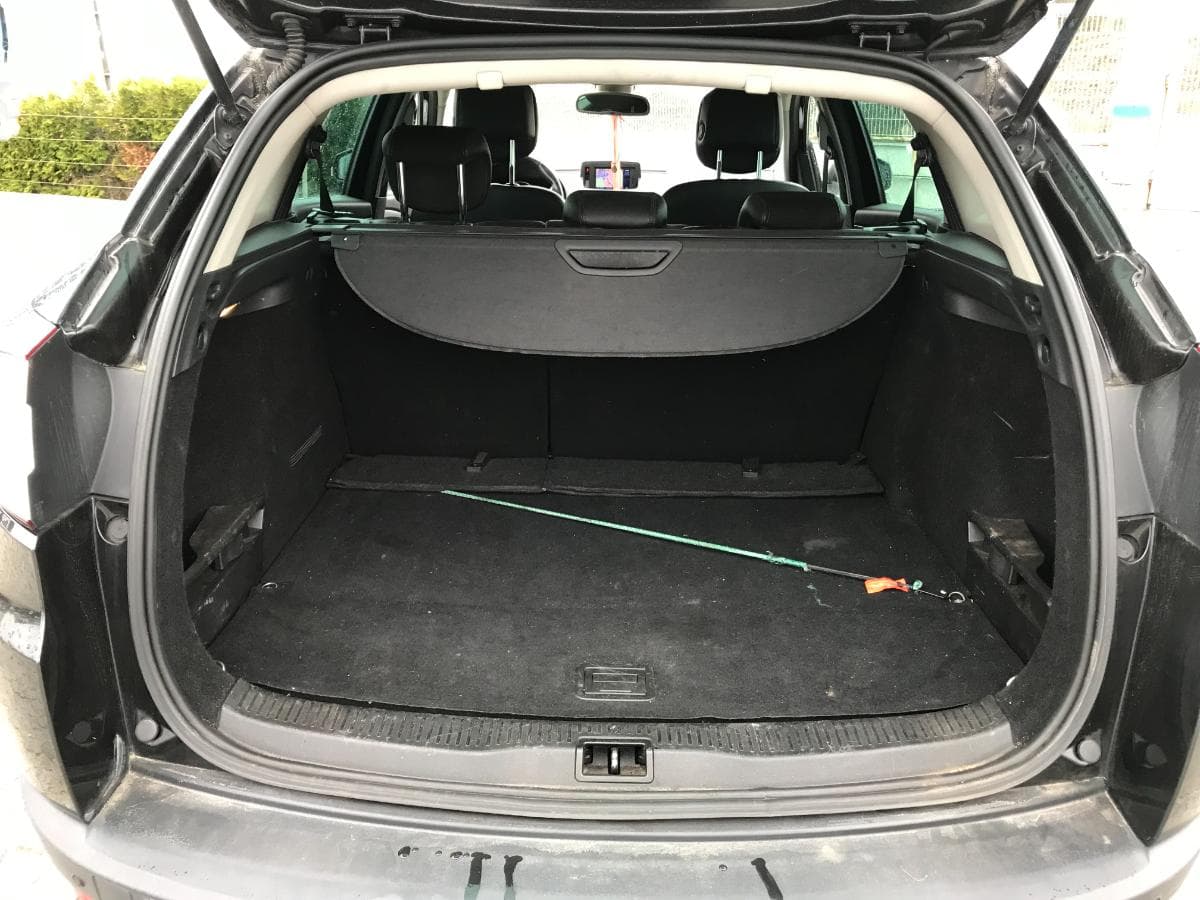 Renault Mégane 1.5DCI · Ano 2010 — imagem 8