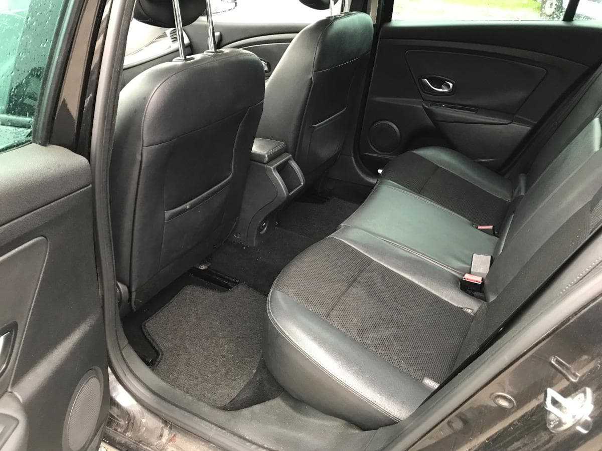 Renault Mégane 1.5DCI · Ano 2010 — imagem 20