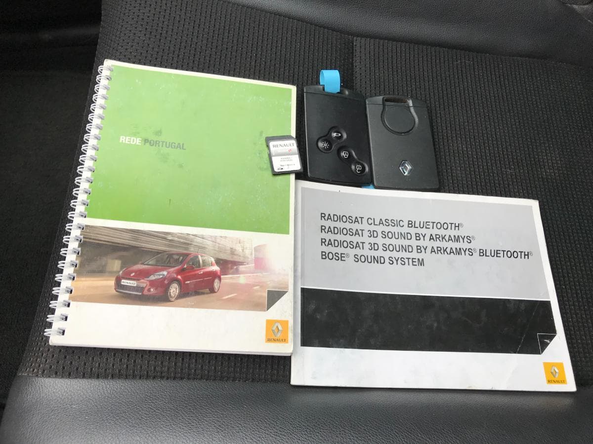 Renault Mégane 1.5DCI · Ano 2010 — imagem 33