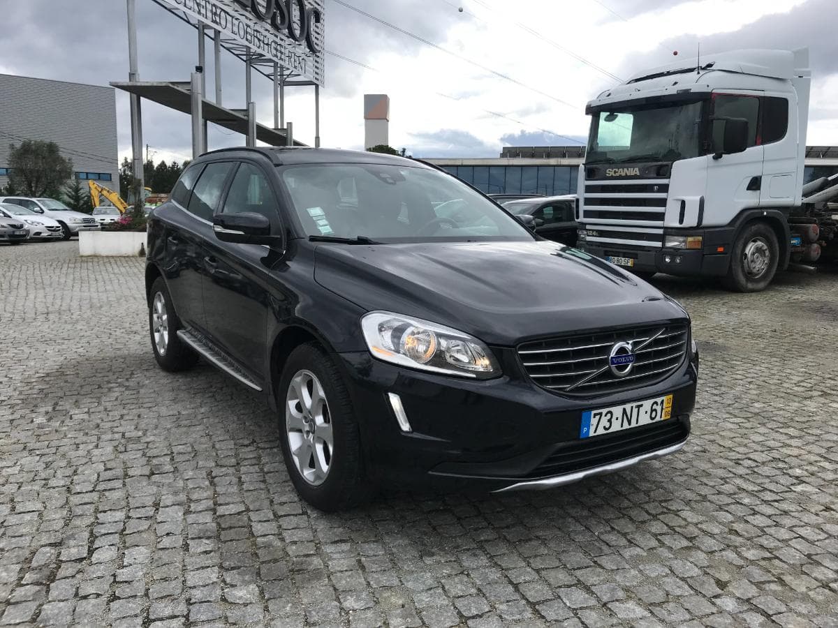Volvo XC60 2.0D4 · Motor 5 Cilindros · Ano 2013 — imagem 1
