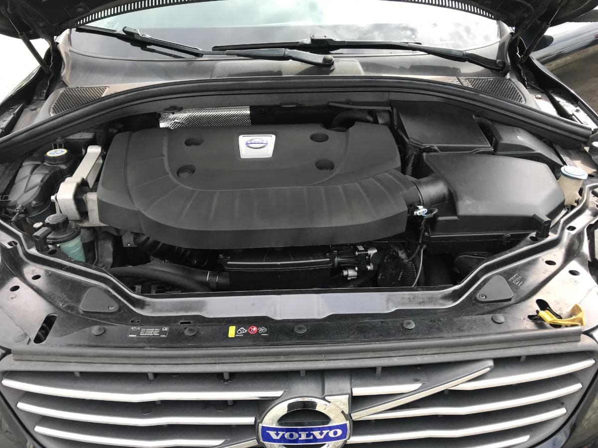 Volvo XC60 2.0D4 · Motor 5 Cilindros · Ano 2013 — imagem 10