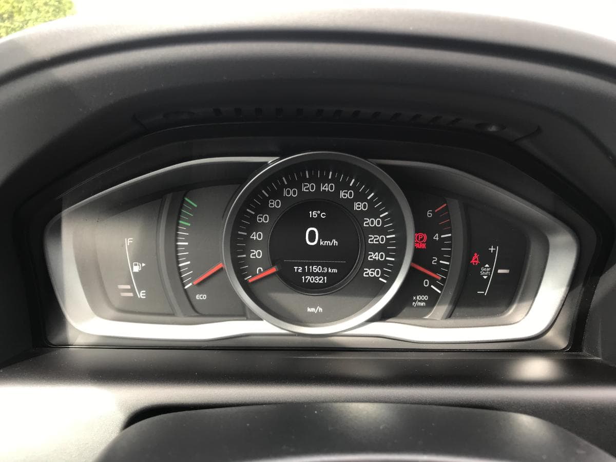 Volvo XC60 2.0D4 · Motor 5 Cilindros · Ano 2013 — imagem 26