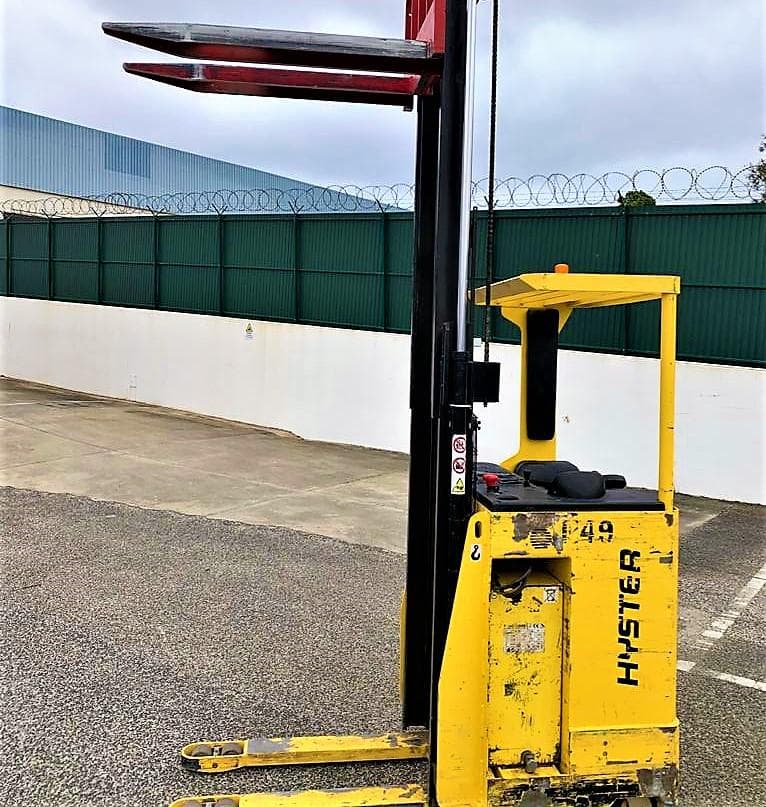 Porta paletes Stacker Hyster — imagen 2