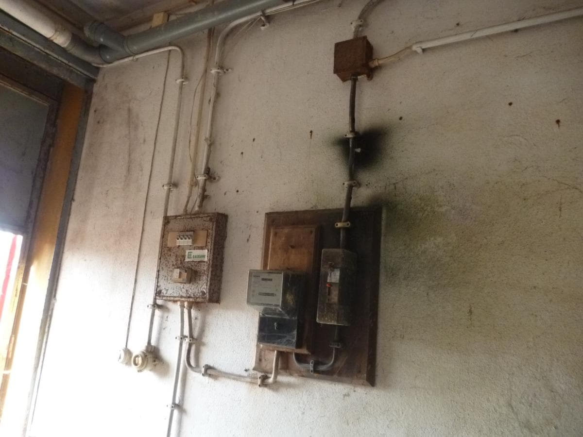 LEILÃO SUSPENSO · Armazém · Santo Tirso — imagen 7