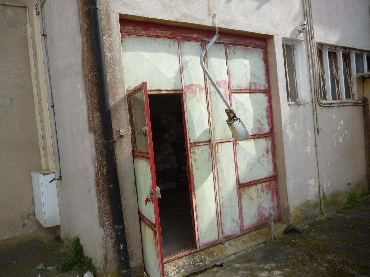 LEILÃO SUSPENSO · Armazém · Santo Tirso — imagen 1