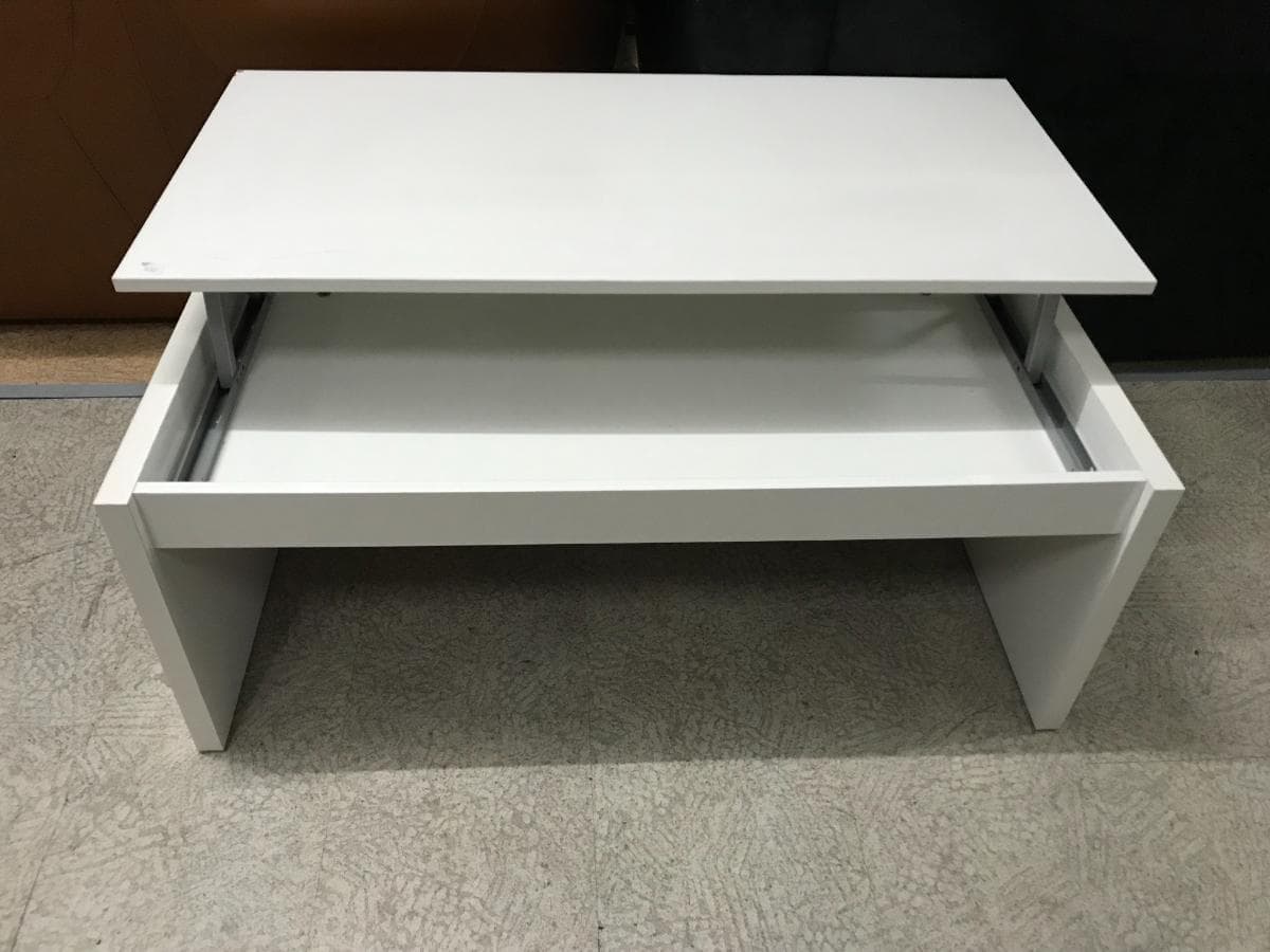 Table — image 3