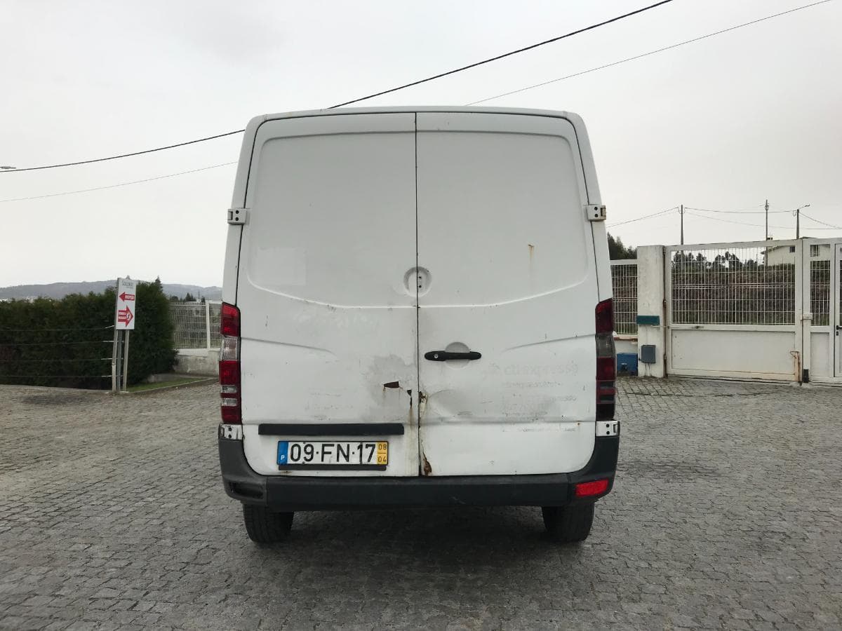 Mercedes-Benz Sprinter 211 CDI · Ano 2008 — image 7