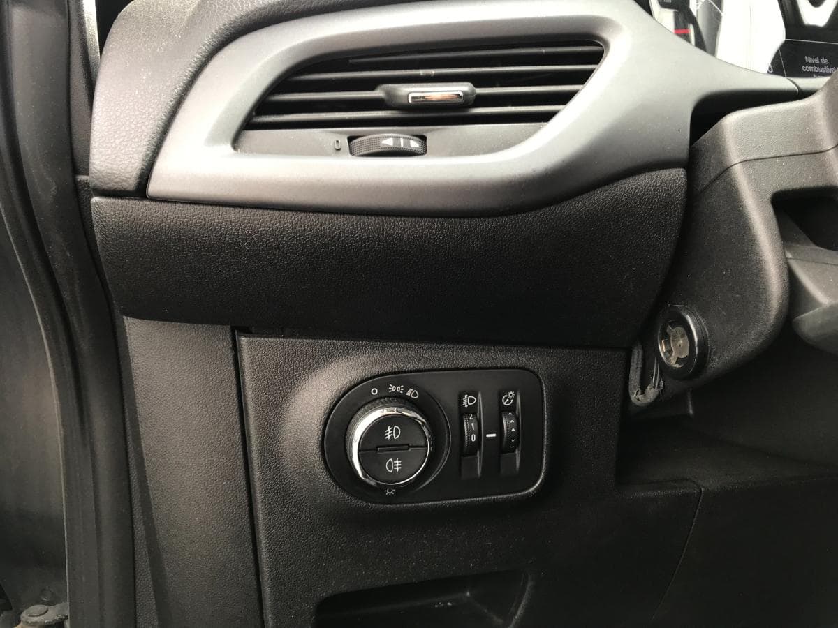 Opel Corsa 1.3 CDTI · Année 2016 — image 29