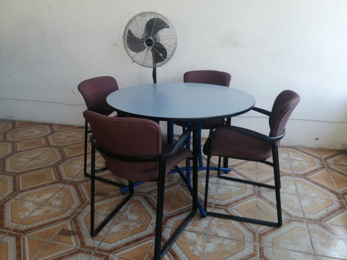 Mobiliáro de lar · — imagem 1