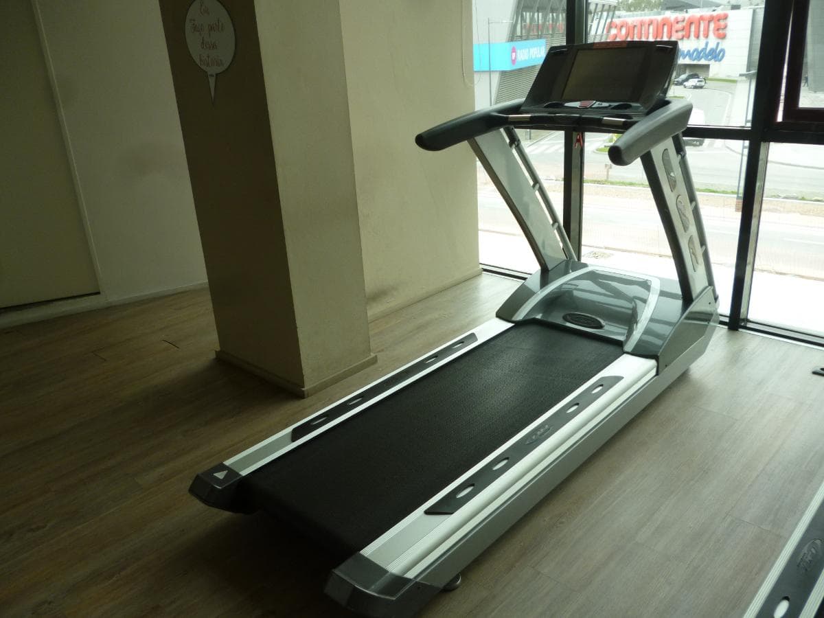 Équipement de gymnase — image 2