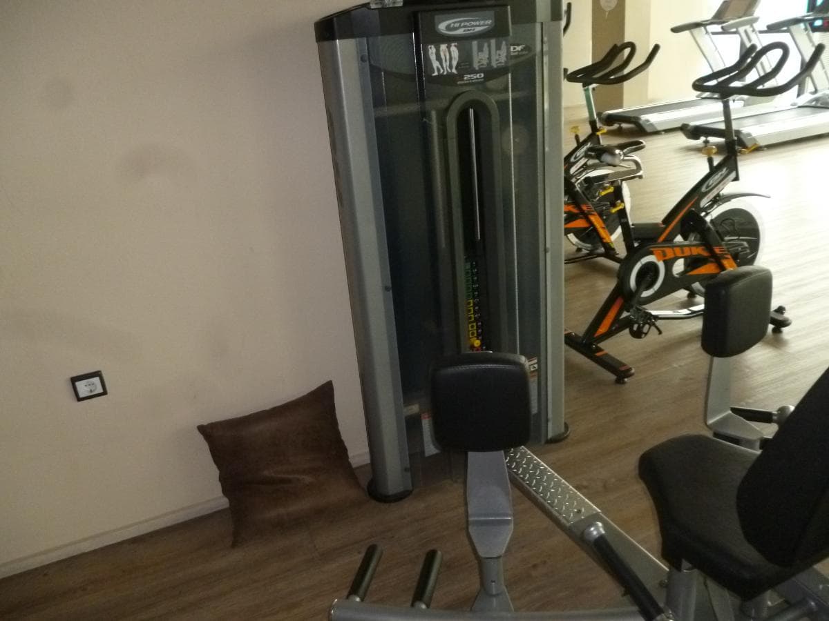 Equipamiento de Gimnasio — imagen 3