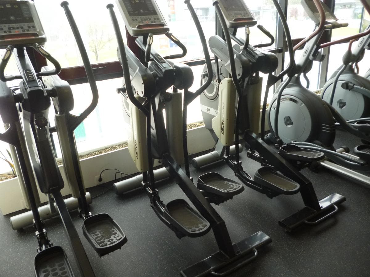 Gym Equipment — image 1