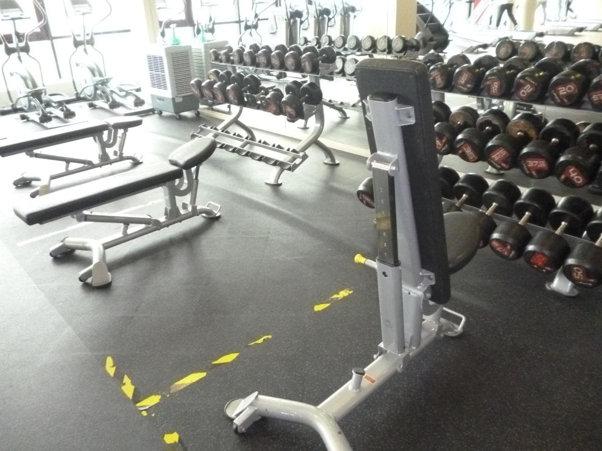 Equipamiento de Gimnasio — imagen 1