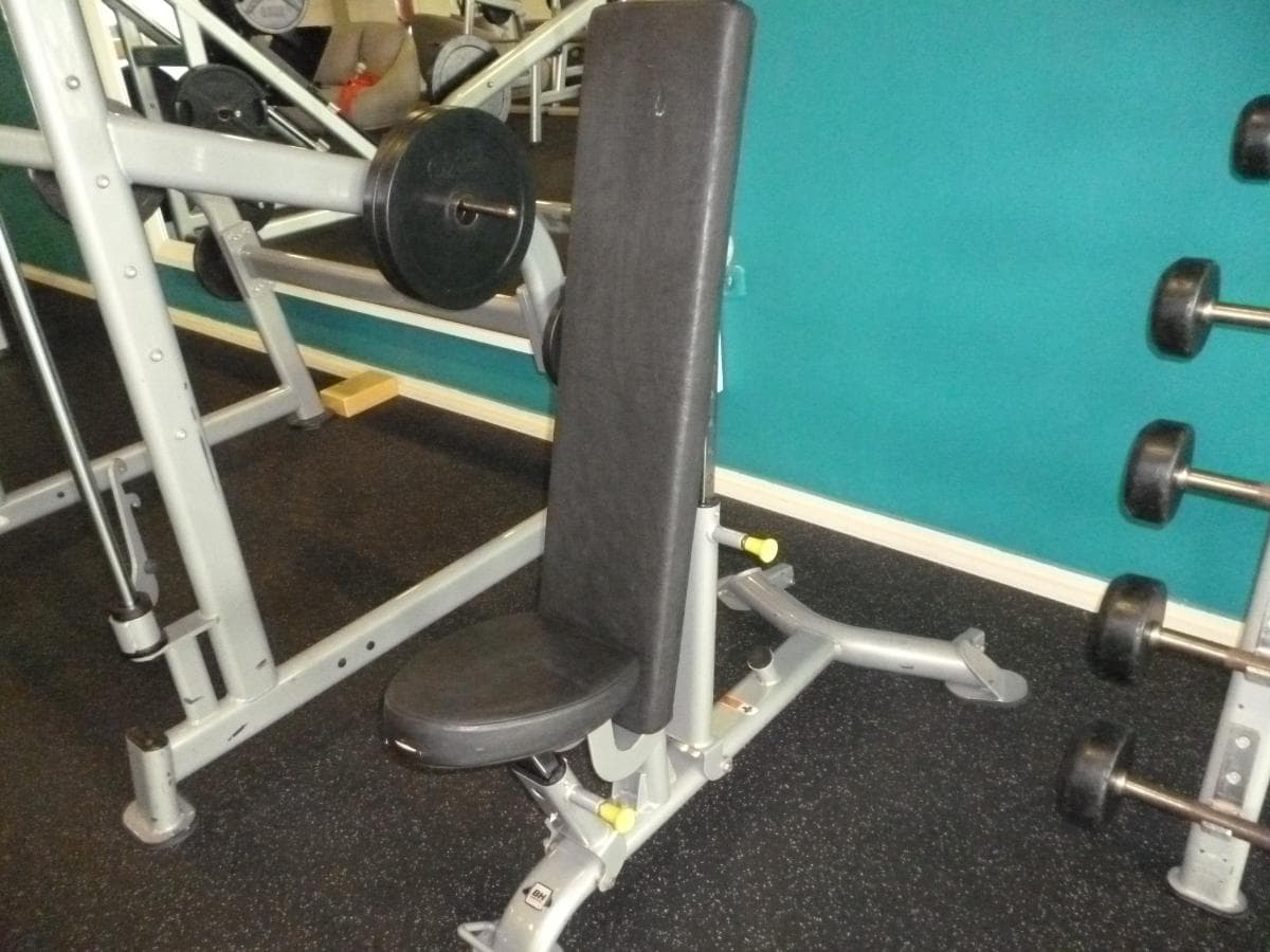 Equipamiento de Gimnasio — imagen 3