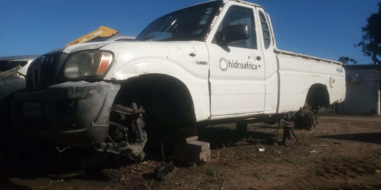 Mahindra ·