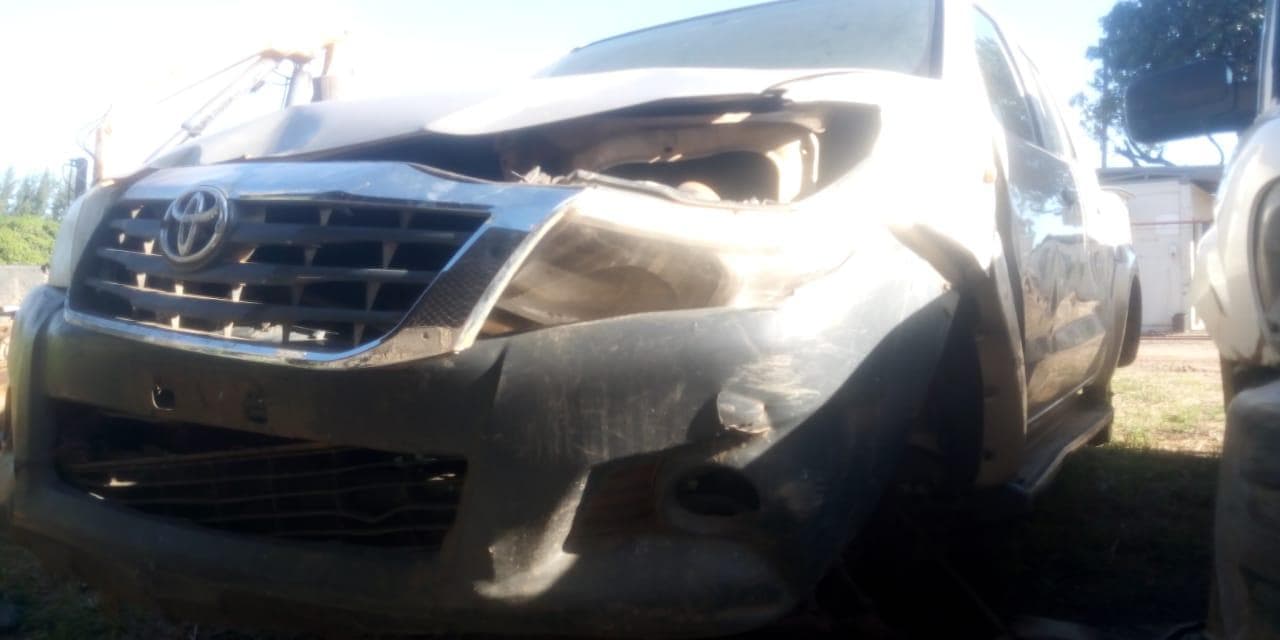 Toyota Hilux ·