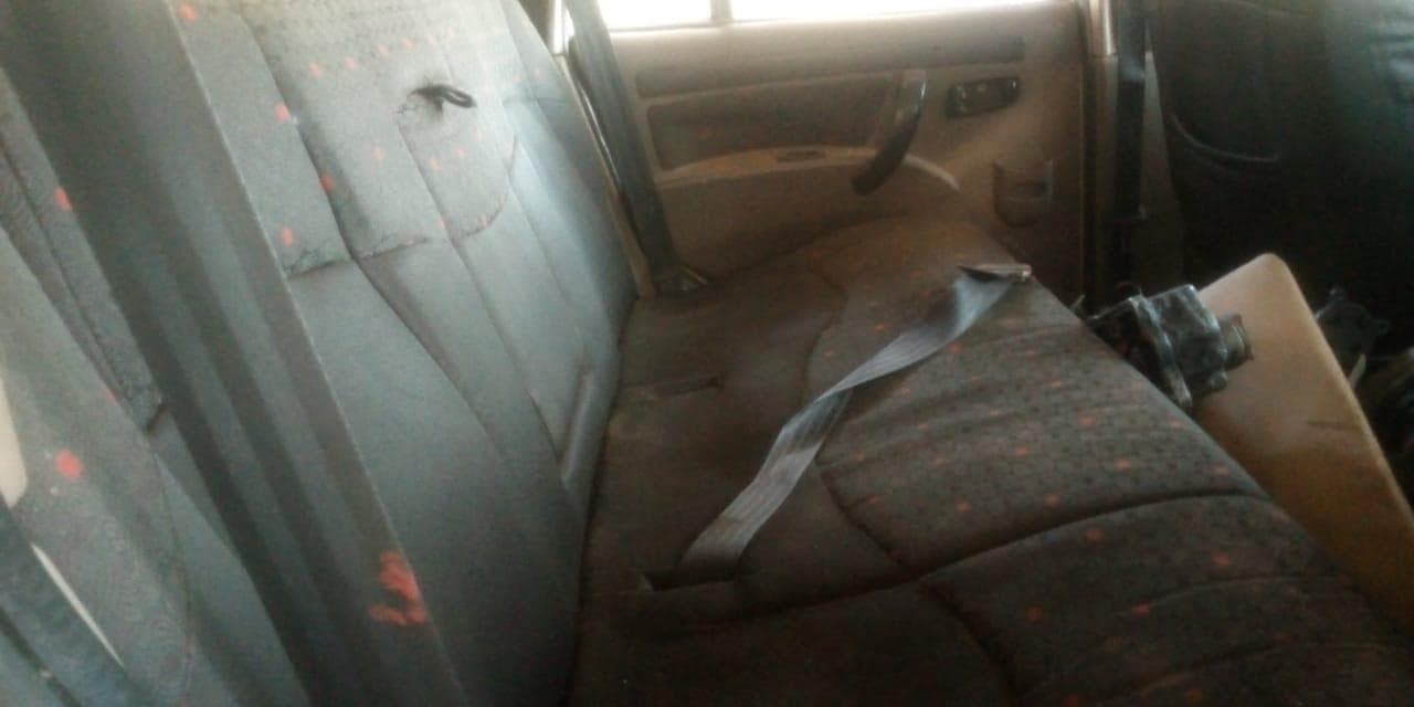 Toyota Hilux · — image 4