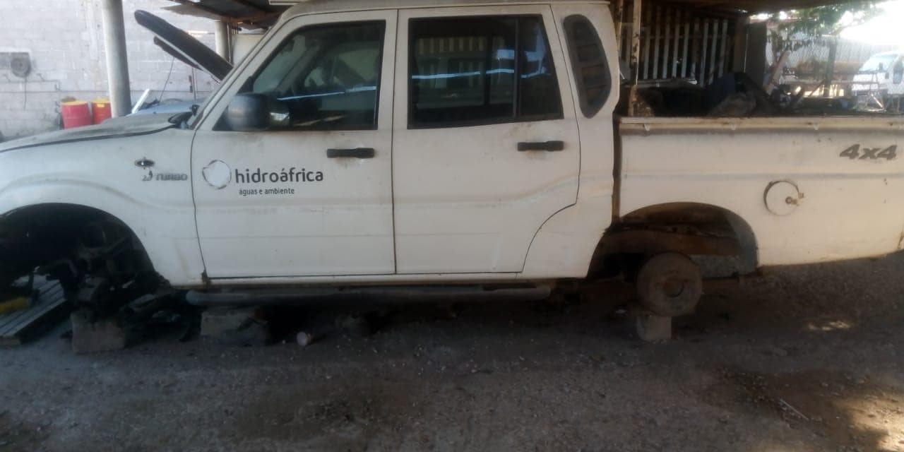 Mahindra · — image 3