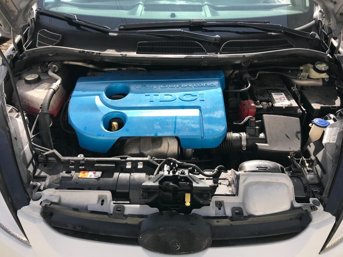 Ford Fiesta 1.4TDCI · Ano 2012 — imagen 8