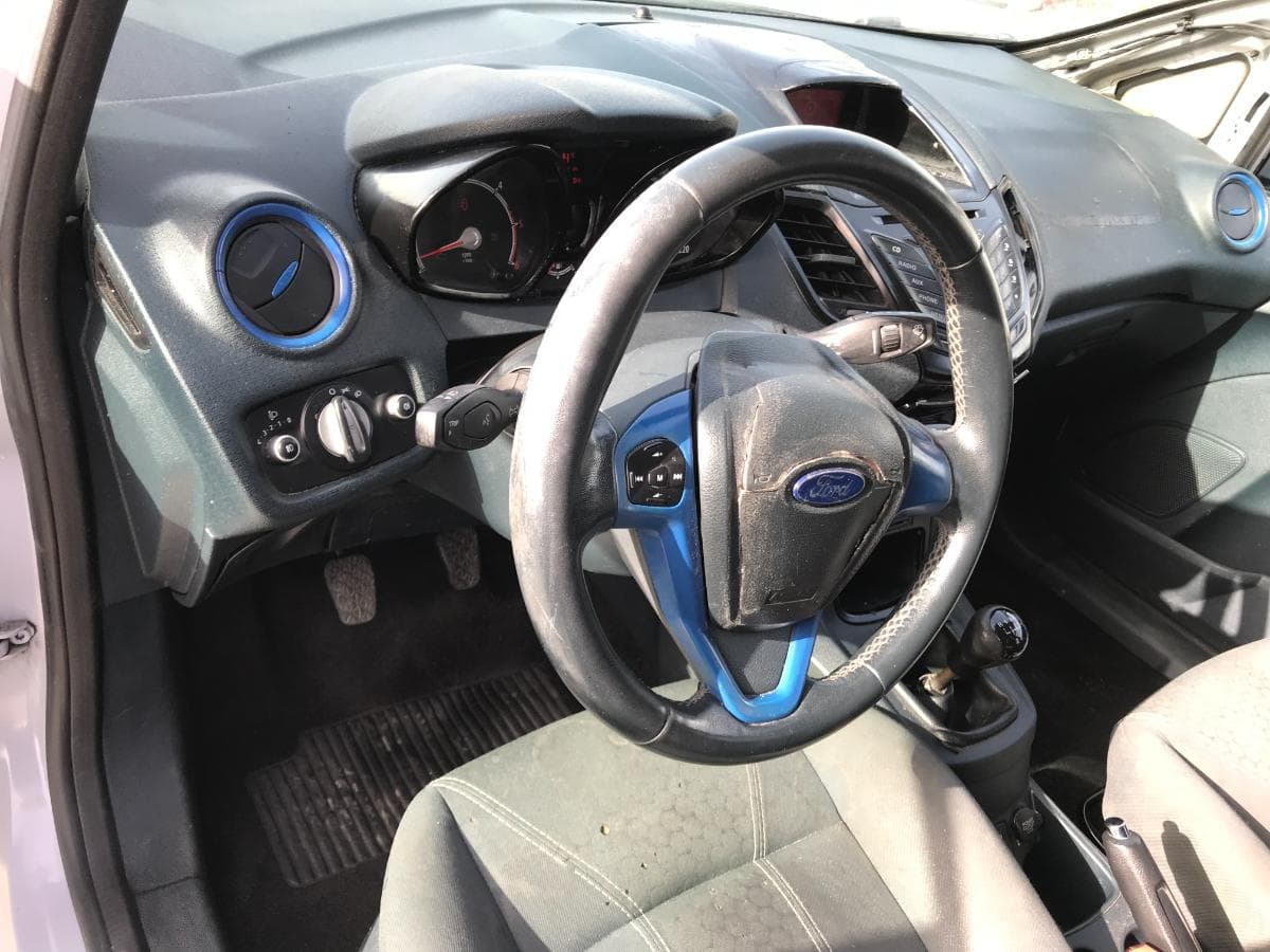 Ford Fiesta 1.4TDCI · Ano 2012 — imagen 21