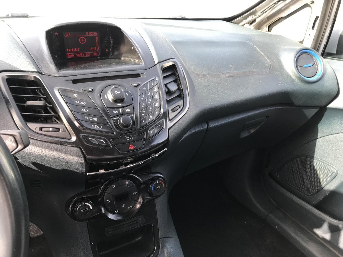 Ford Fiesta 1.4TDCI · Ano 2012 — imagen 26