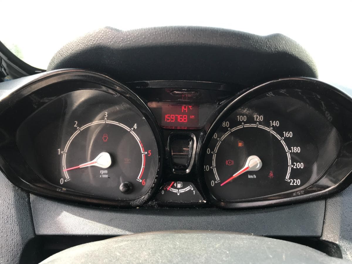 Ford Fiesta 1.4TDCI · Ano 2012 — imagen 31