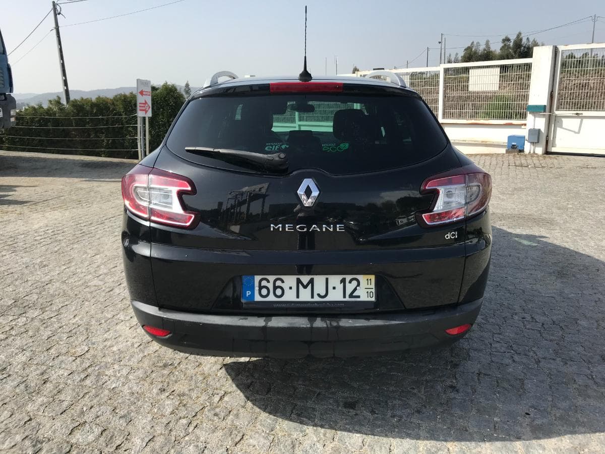 Renault Mégane 1.5DCI · Ano 2011 — imagen 5