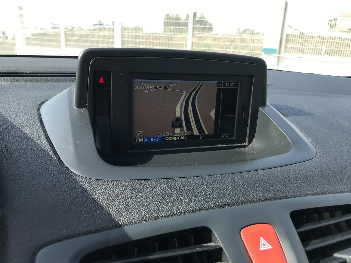 Renault Mégane 1.5DCI · Ano 2011 — imagen 24