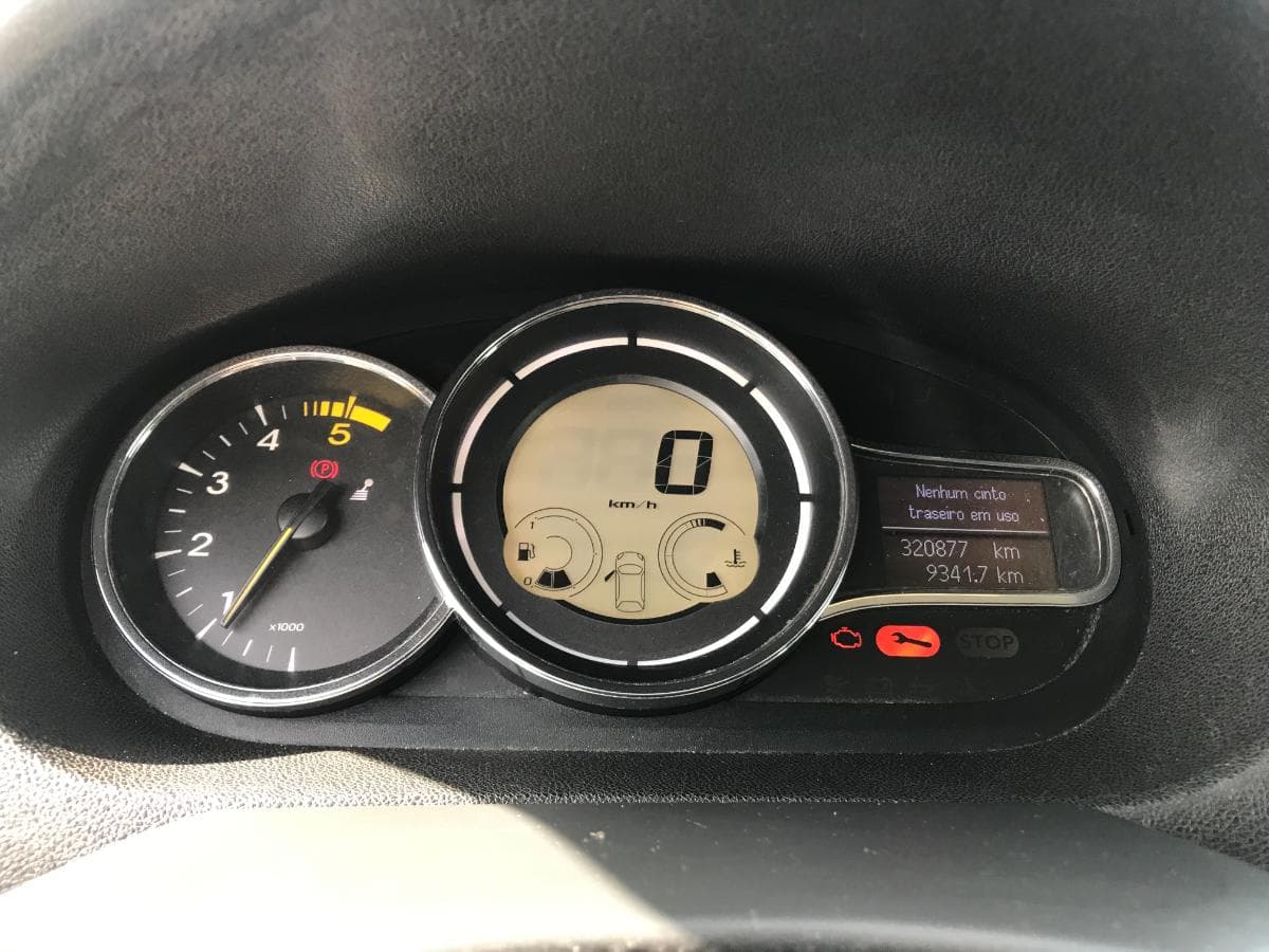 Renault Mégane 1.5DCI · Ano 2011 — imagen 30